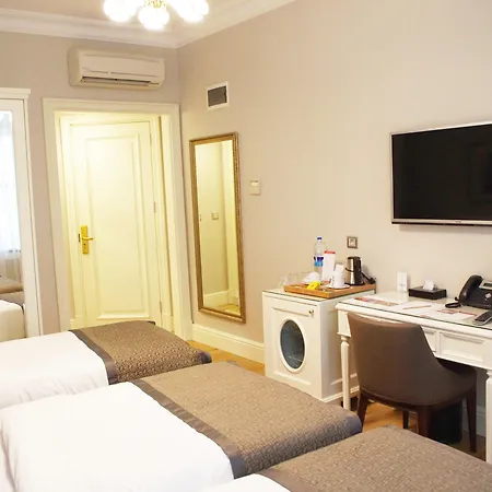 Meroddi Galata Mansion Отель 3*