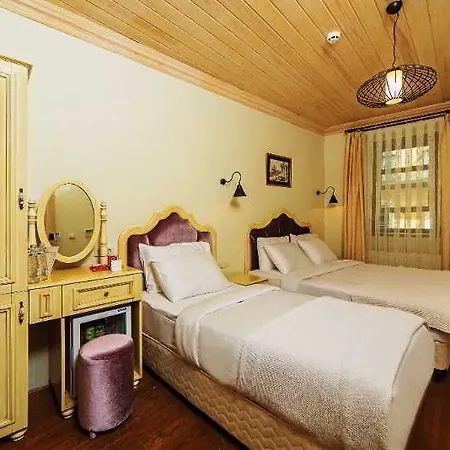 Meroddi Galata Mansion Отель