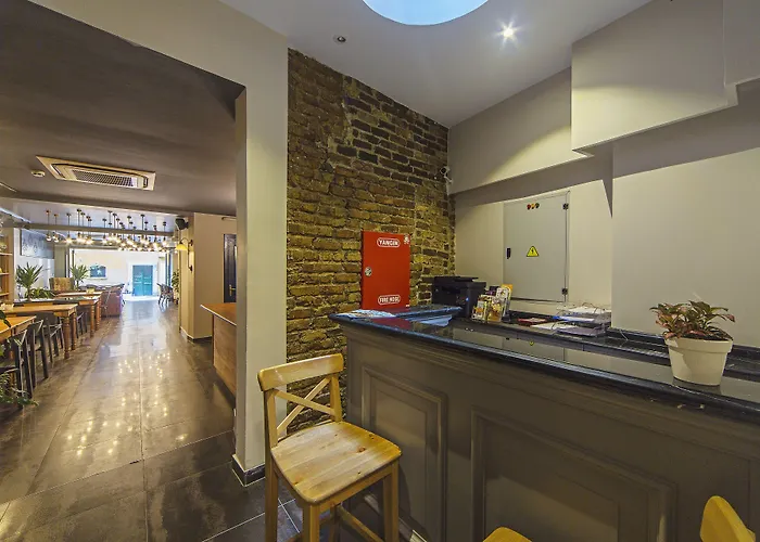 Отель Meroddi Galata Mansion 3*