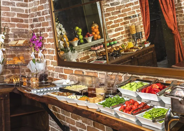 Meroddi Galata Mansion 3*