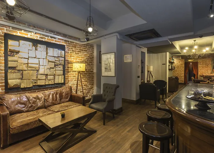 Отель Meroddi Galata Mansion Стамбул