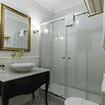 Meroddi Galata Mansion Отель 3*