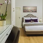 Meroddi Galata Mansion 3*