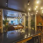 Meroddi Galata Mansion Стамбул