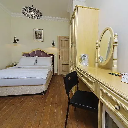 Otel Meroddi Galata Mansion 3*