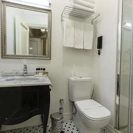 Otel Meroddi Galata Mansion İstanbul